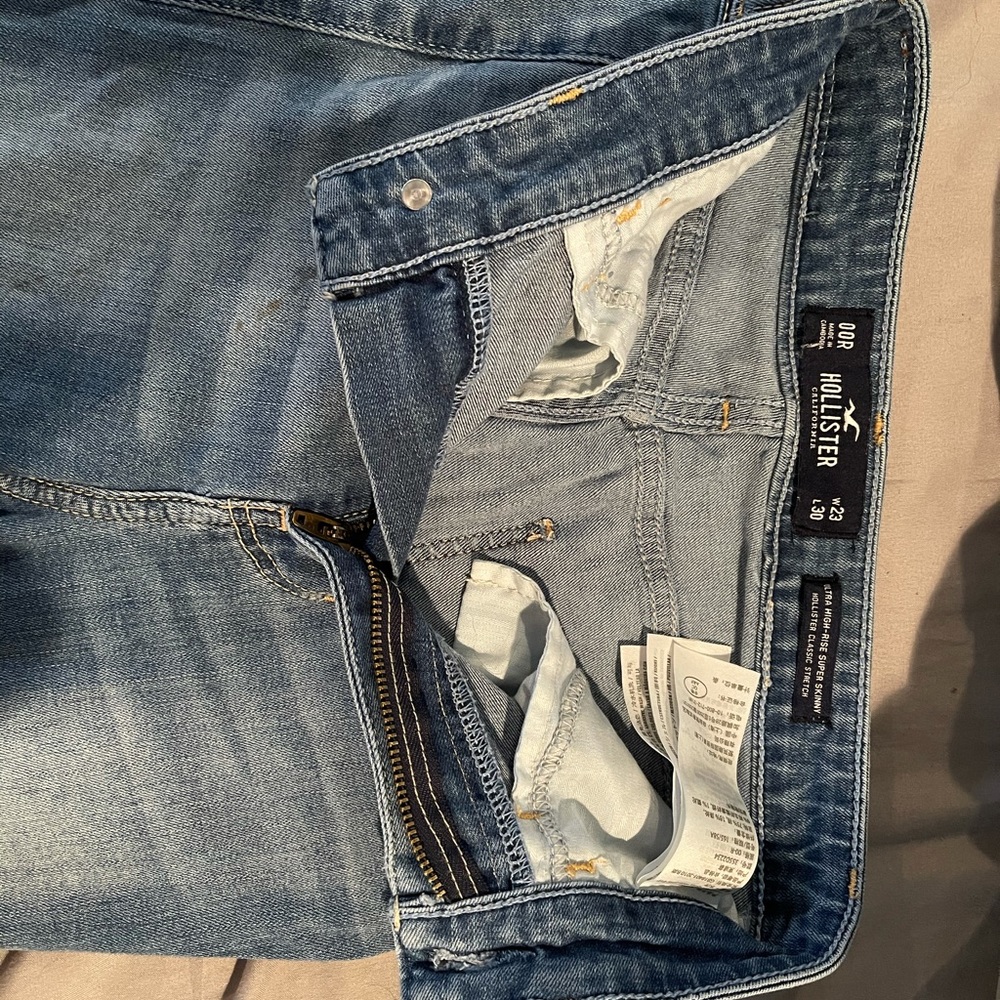 Hollister High Rise Super Skinny